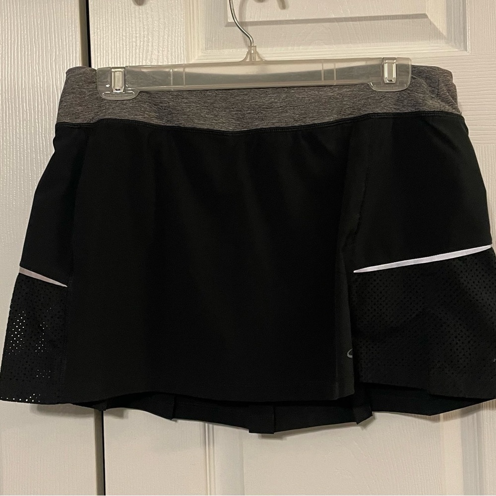 Black and Gray Athletic Skort